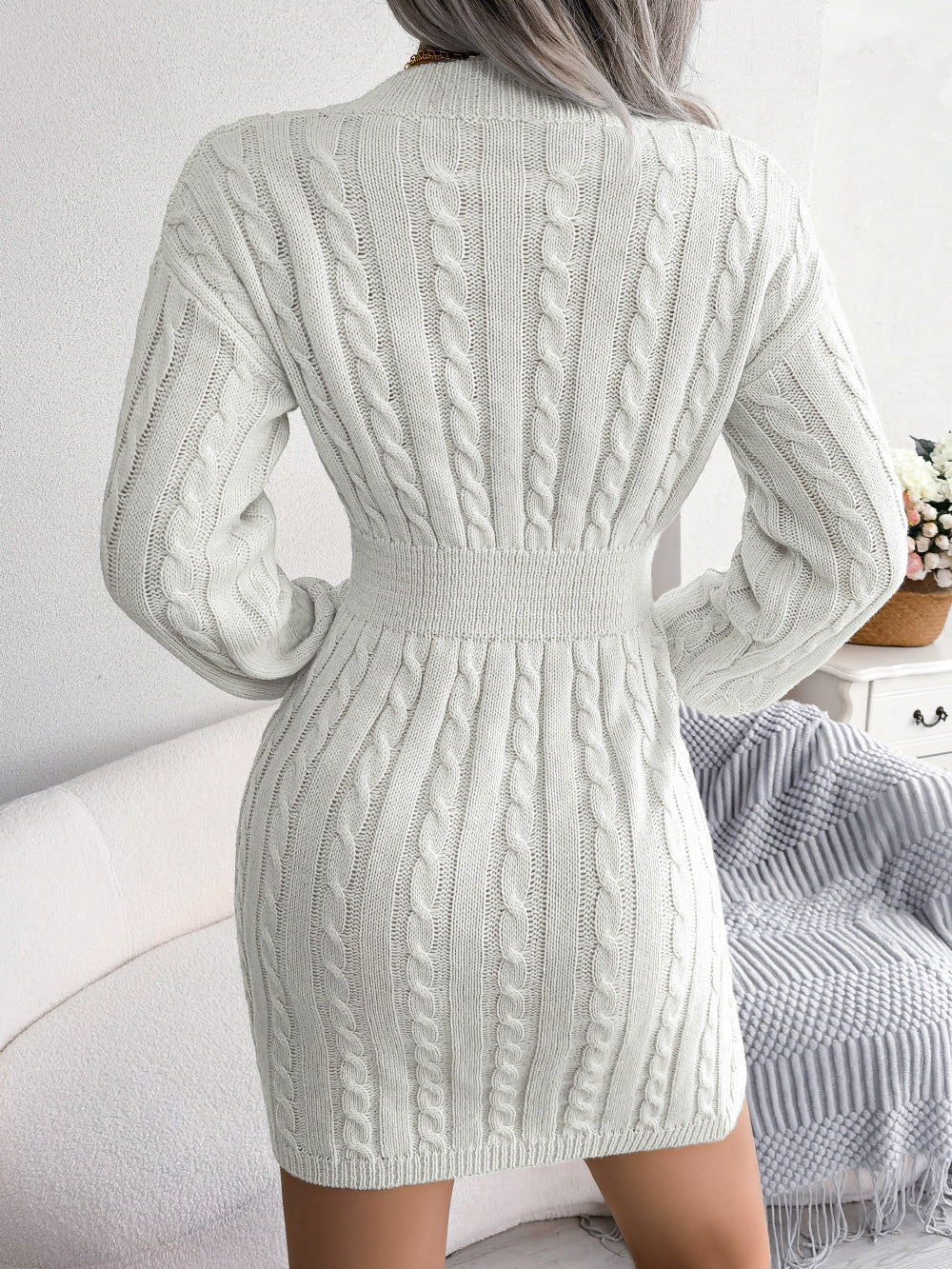 Solid Color V-Neck Long Sleeve Knit Slim Waisted Hip Dress