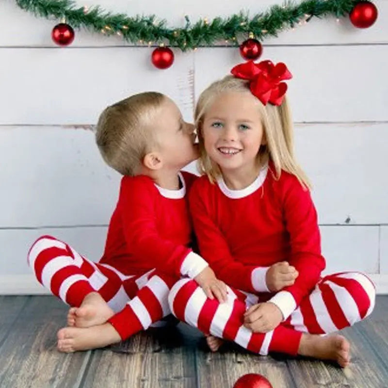 2024 Christmas Pajamas Set Striped Print Mother Father Kids Matching Clothes Causal Soft 2 Pcs Sleepwear Xmas Family Look Outfit