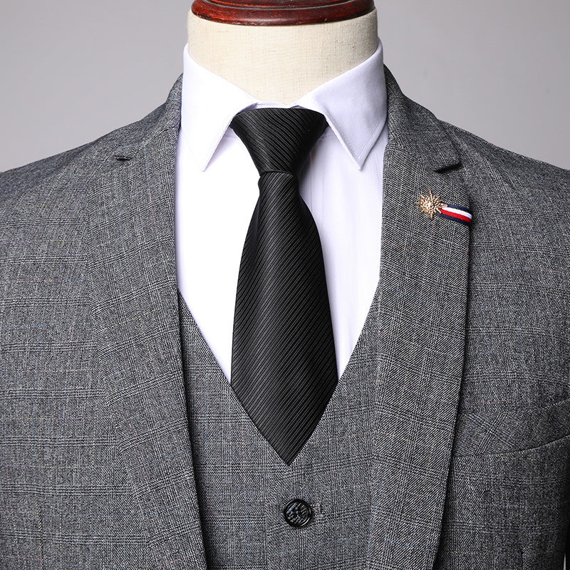 Three-piece Slim-Fit suits