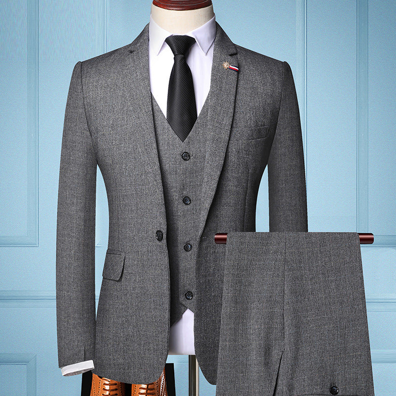 Three-piece Slim-Fit suits