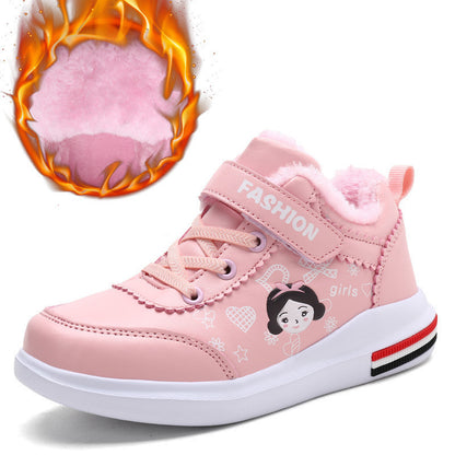 Girls warm sports shoes