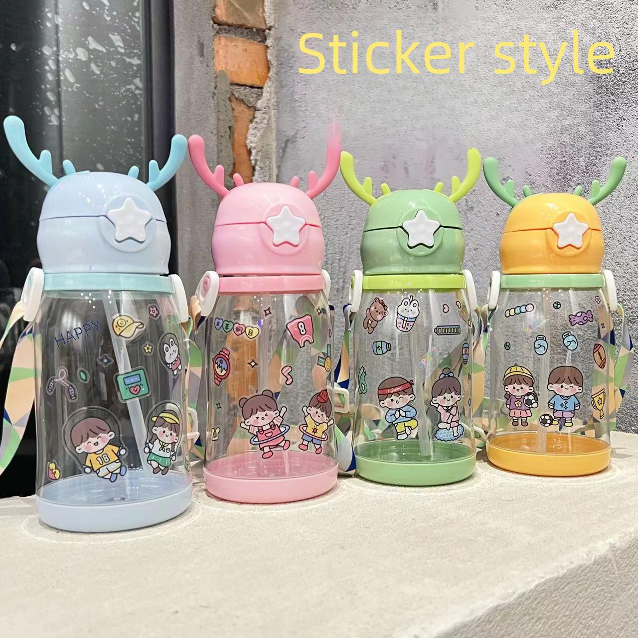 Children's large capacity antler plastic cartoon sippy cup