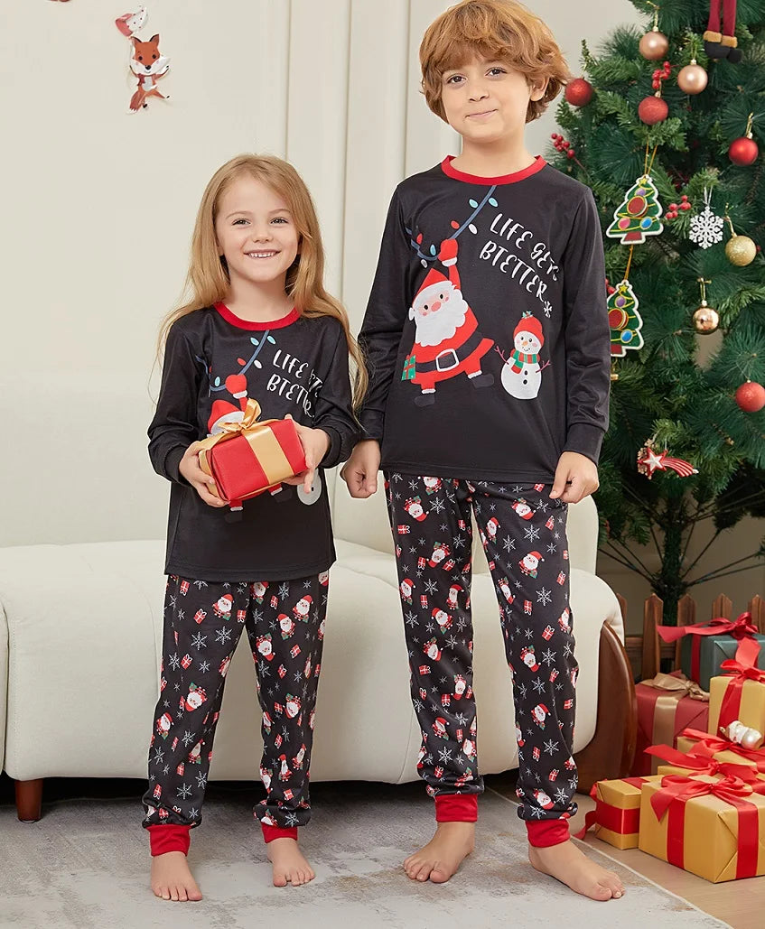 2025 Christmas Family Matching Pajamas Santa Print Pjs Adult Child Matching Outfit Set Baby Jumpsuit+Dog Clothes